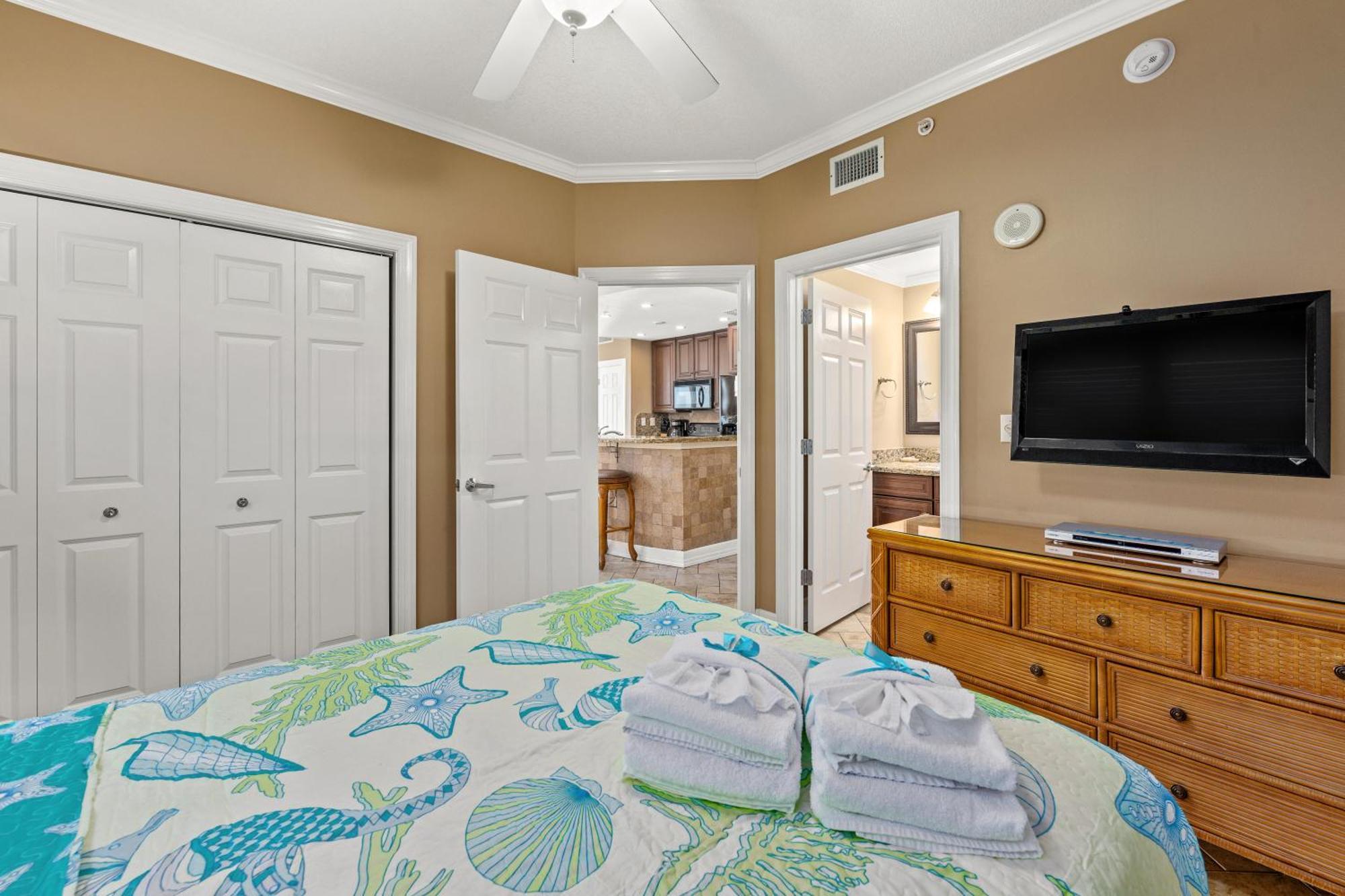 Gulf Front Master Bedroom! 2 Pools & Hot Tubs! Sleeps 8! Panama City Beach Extérieur photo